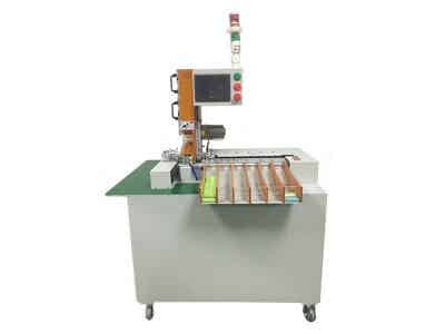 智威自動化鋰電池通道分選機